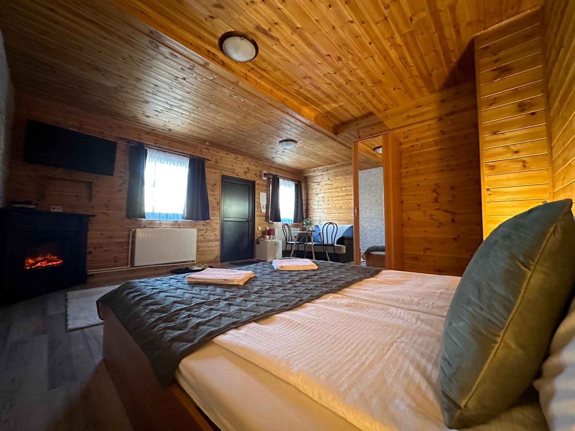 Bed and Breakfast Somogyi Vendeghaz Bancu Zewnętrze zdjęcie